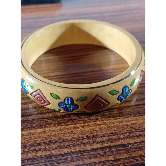 Vtg. Boho Hand Painted Wood Bangle Bracelet Floral/Geometric-Blue, Pink, Green - Picture 7 of 8